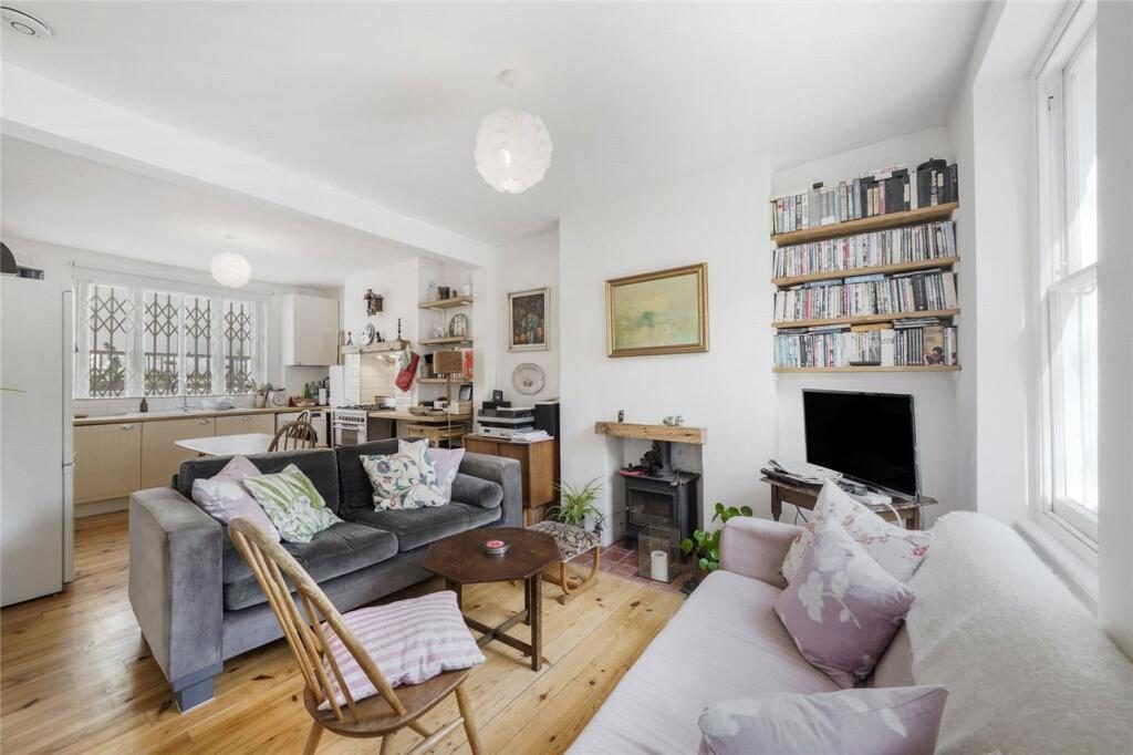 Property main image