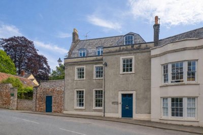 Property on New Street, BA5 2LQ