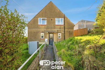 Property on Waun Wen Road, SA1 6UQ
