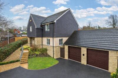 Property on Woodford Gardens, EX32 9LT