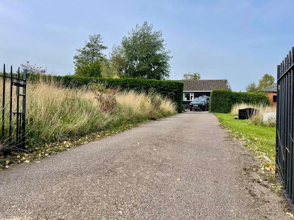 Thumbnail 15