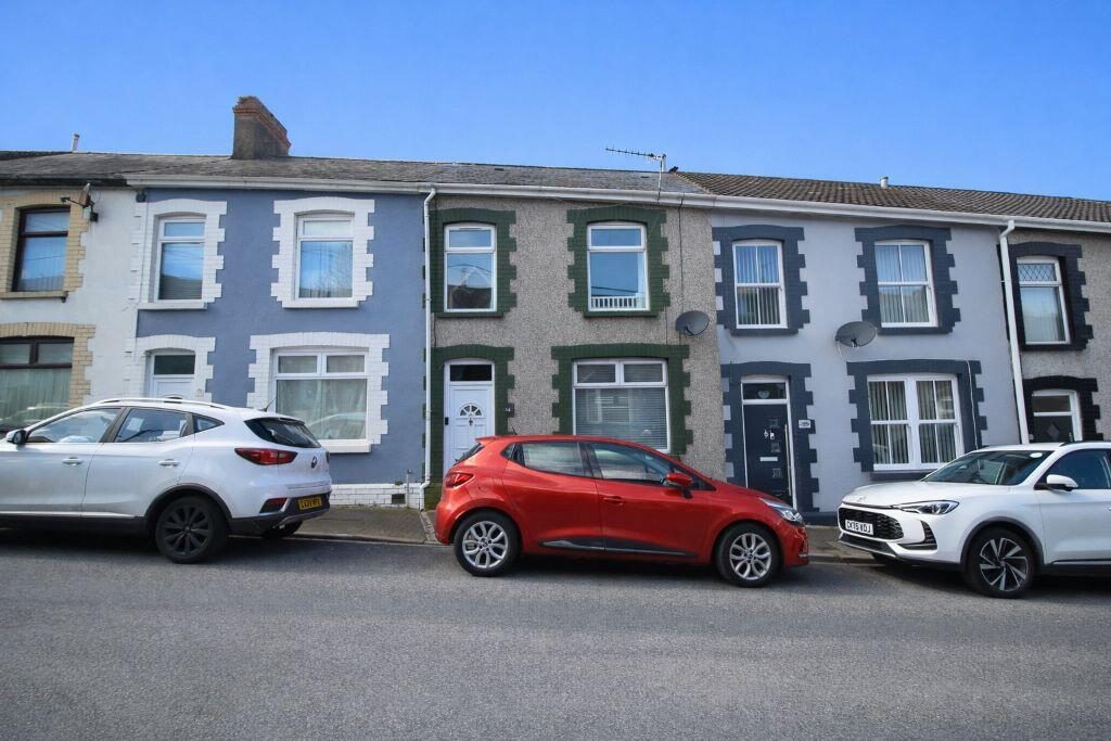 Terraced House