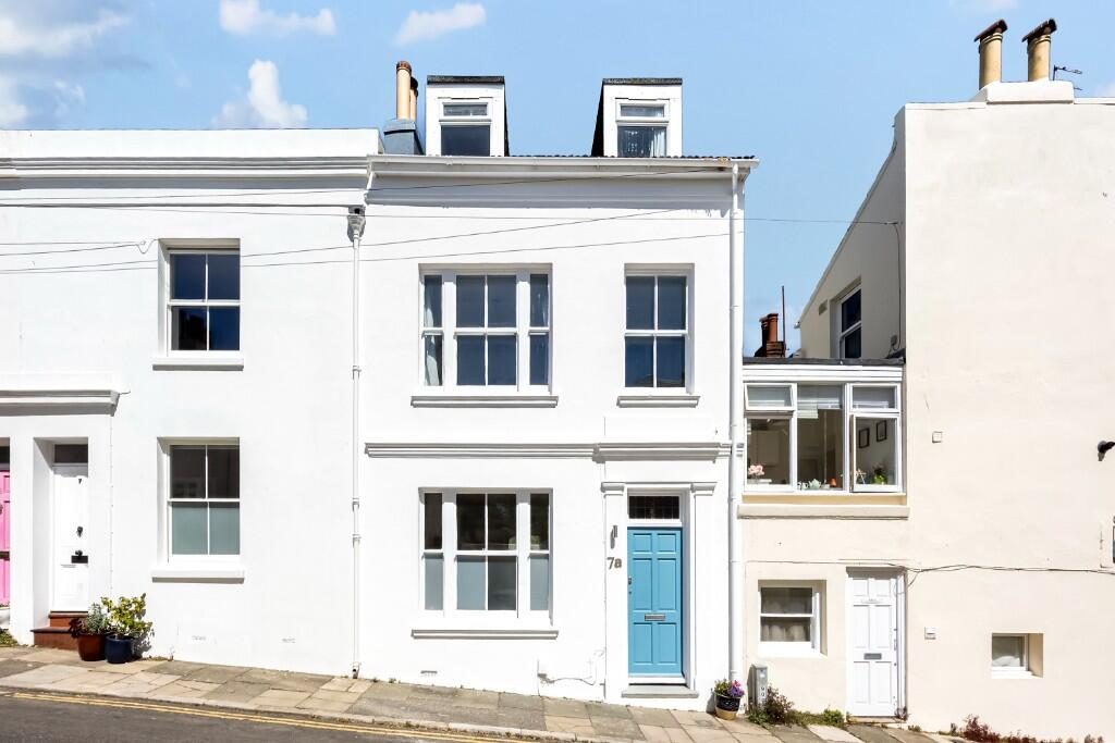 Terraced House