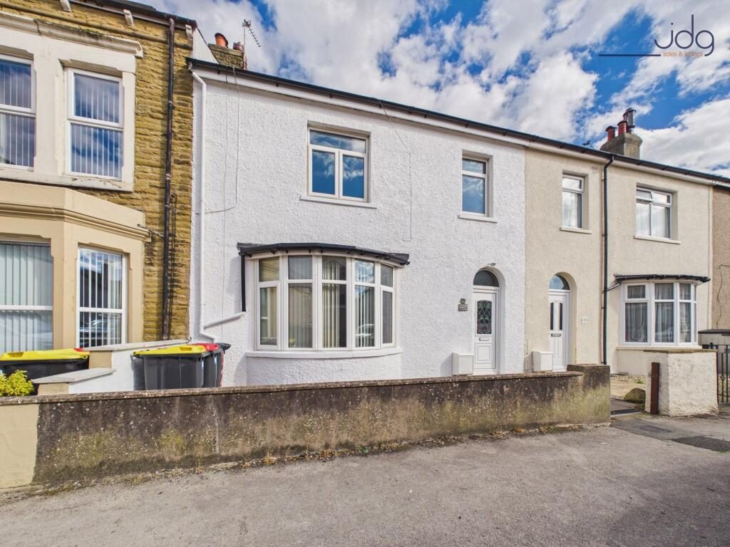 Property main image