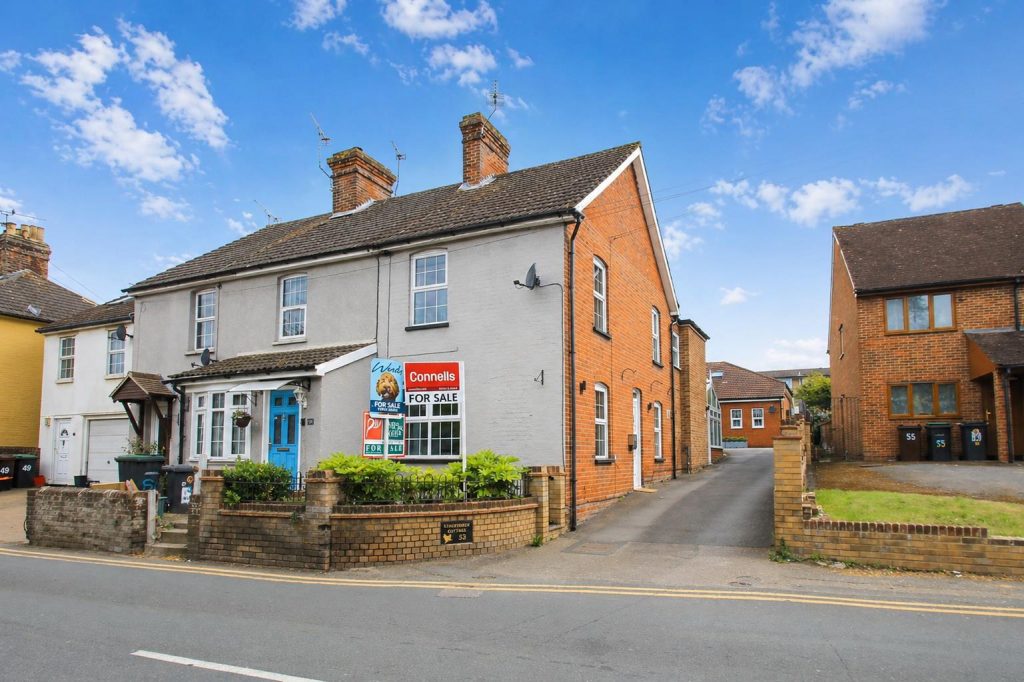 Terraced House