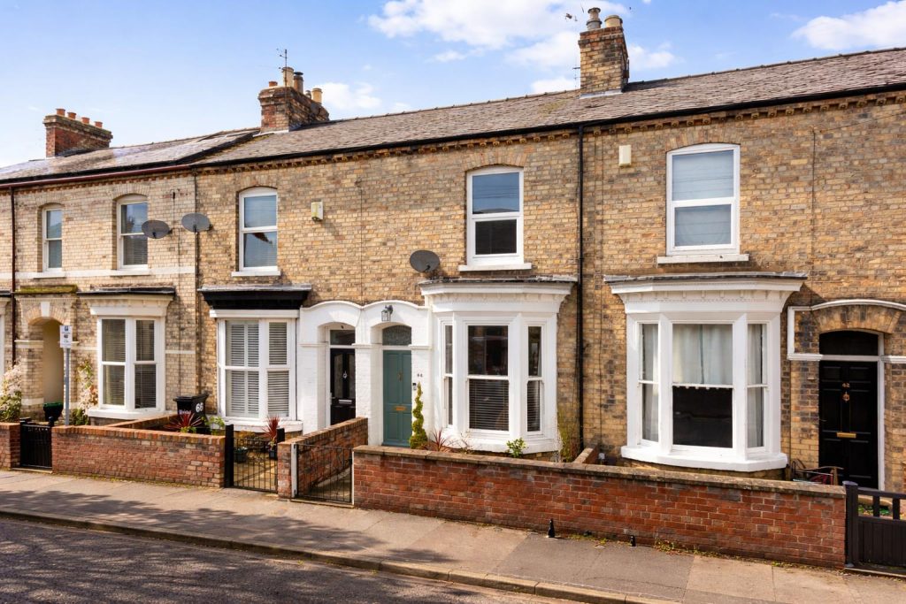 Terraced House