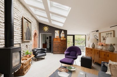 Property on Beacon Hill Road, NG24 1NT