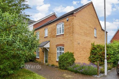 Property on The Farrows, ME15 9ZJ