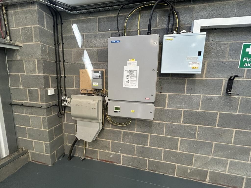 Thumbnail 11