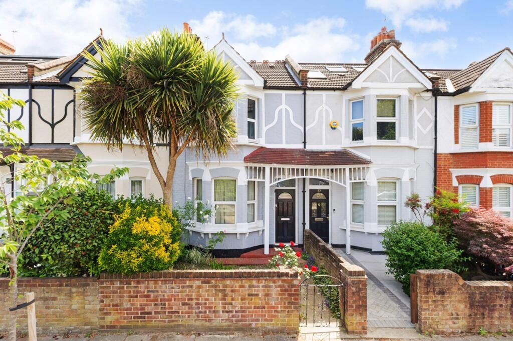 Terraced House