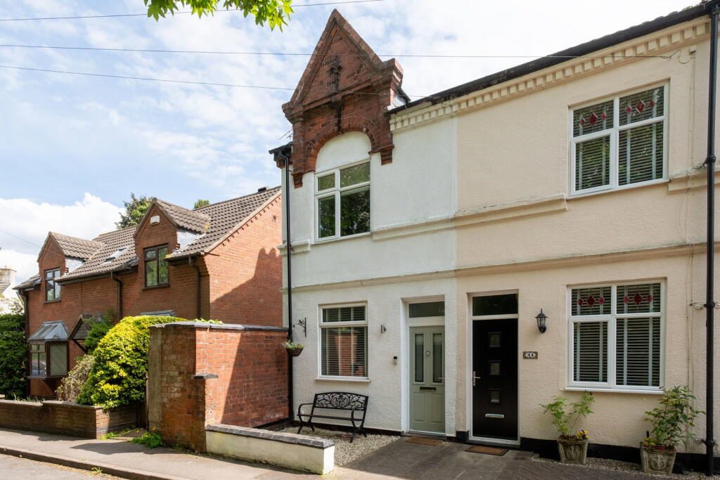 Terraced House