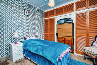 Property on SA41 3SY