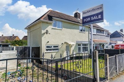 Property on Middleton Road, NG19 8NF