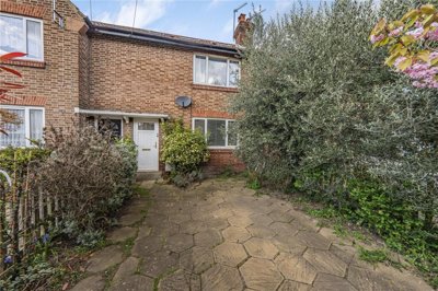 Property on Mead Road, TW10 7LG