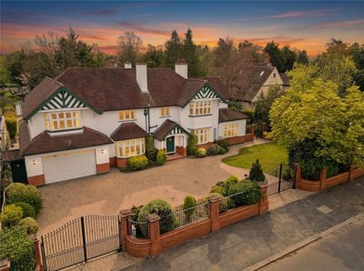 Property on Elm Grove, RM11 2QX