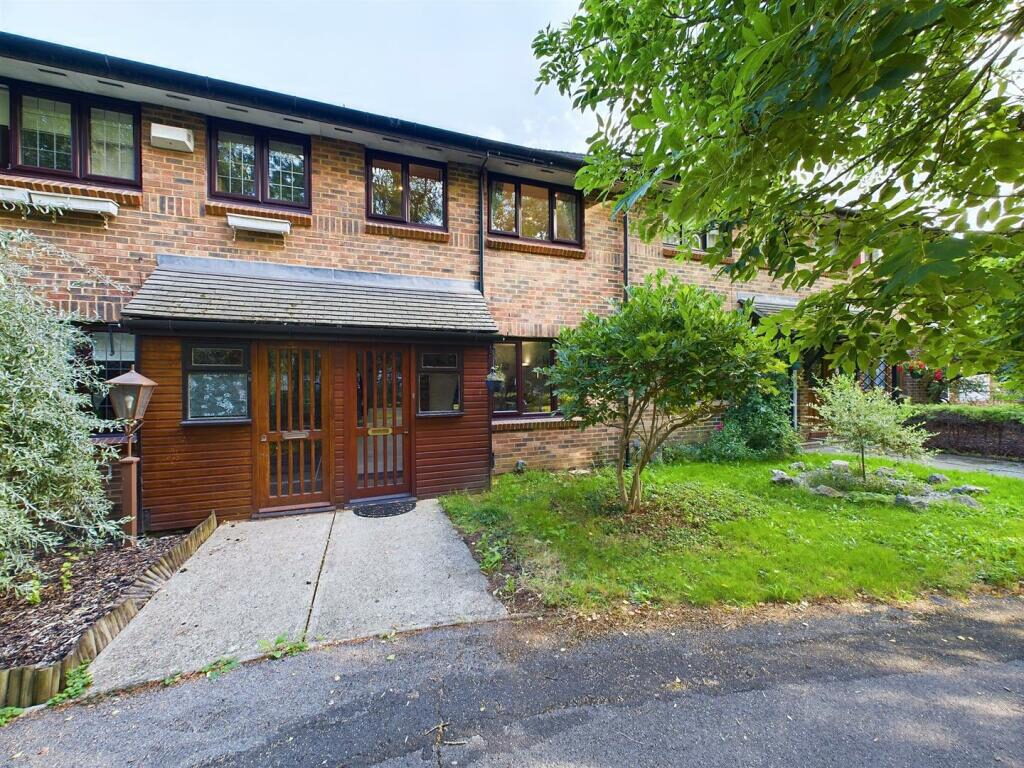 Property main image