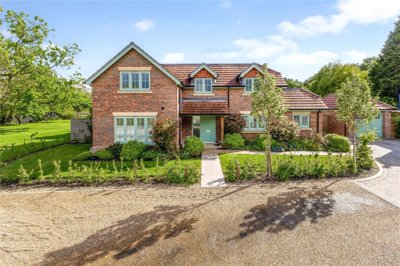 Property on Oak Farm Close, SL5 8QP
