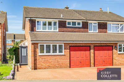 Property on Stanstead Road, EN11 0RW