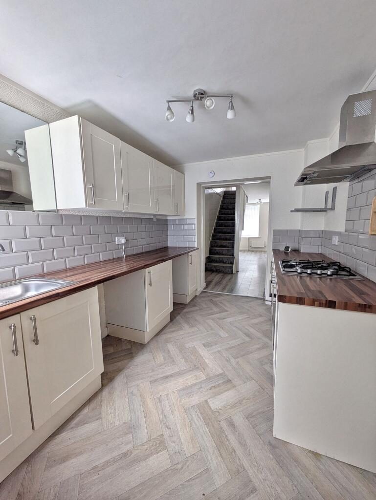 Terraced House