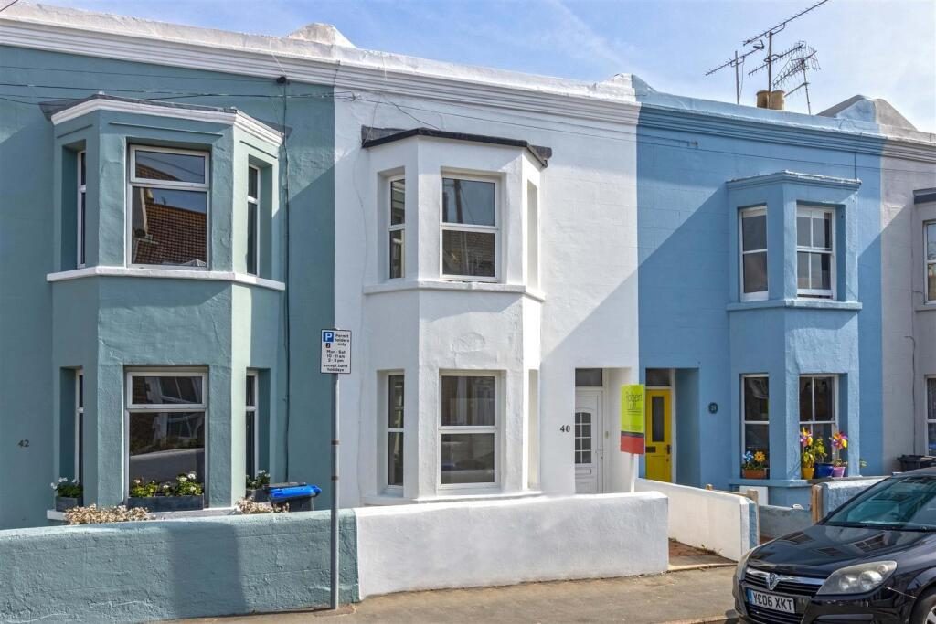 Terraced House