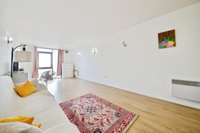 Property on Longbridge Road, IG11 8RR