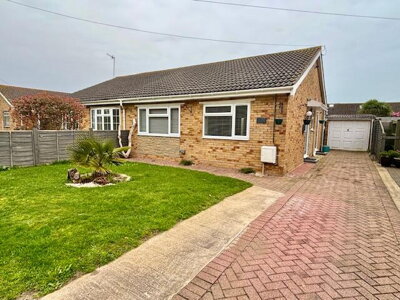 Property on Manor Lane, PO20 0NZ