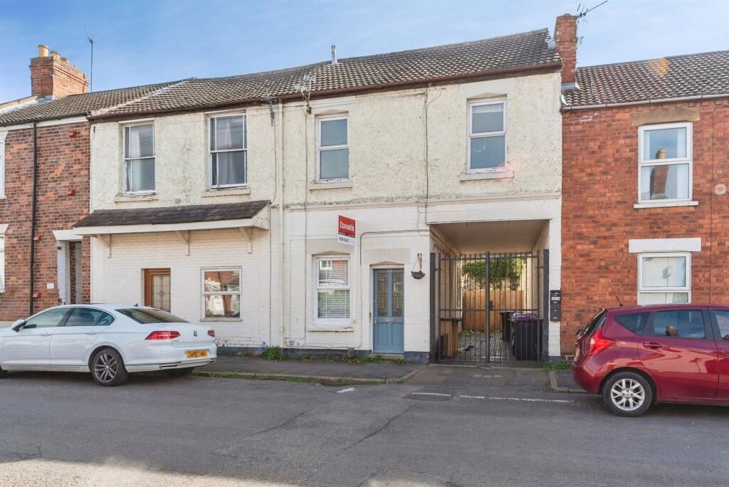 Terraced House
