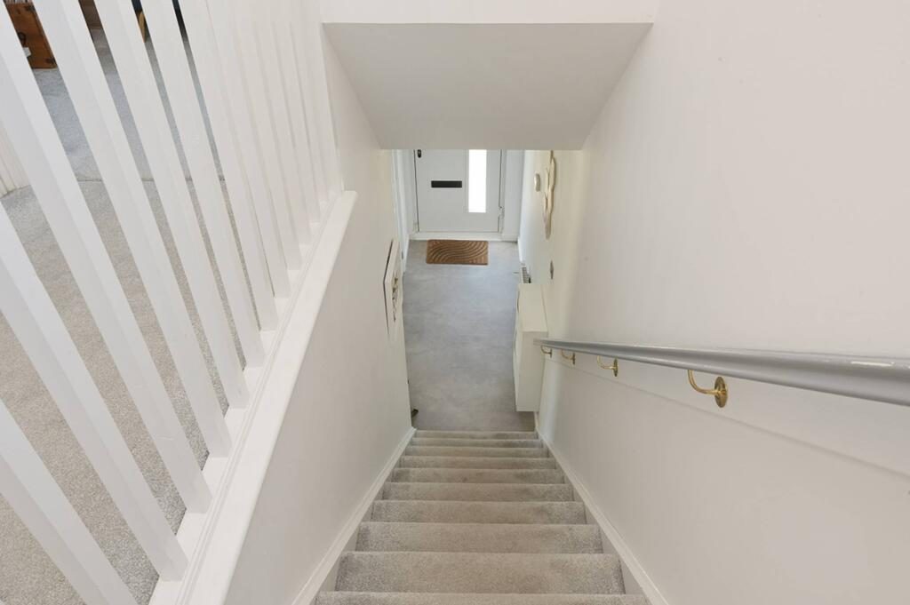 Thumbnail 17
