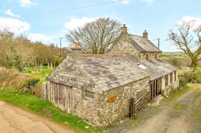 Property on PL17 8QJ