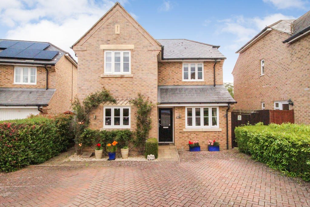 Property main image