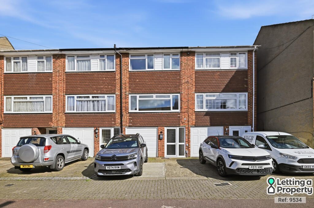 Terraced House