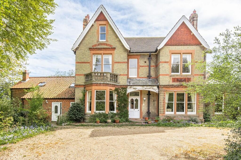 Detached House