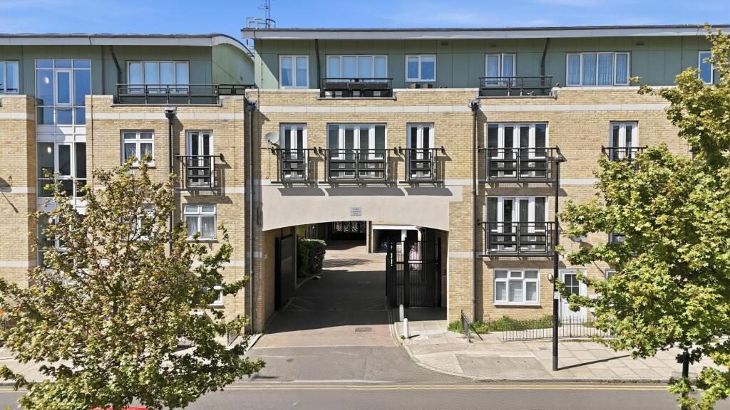 Property main image