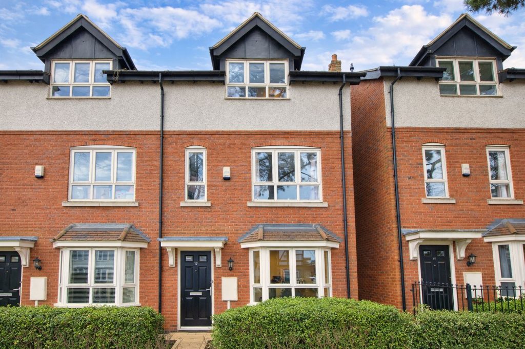 Terraced House