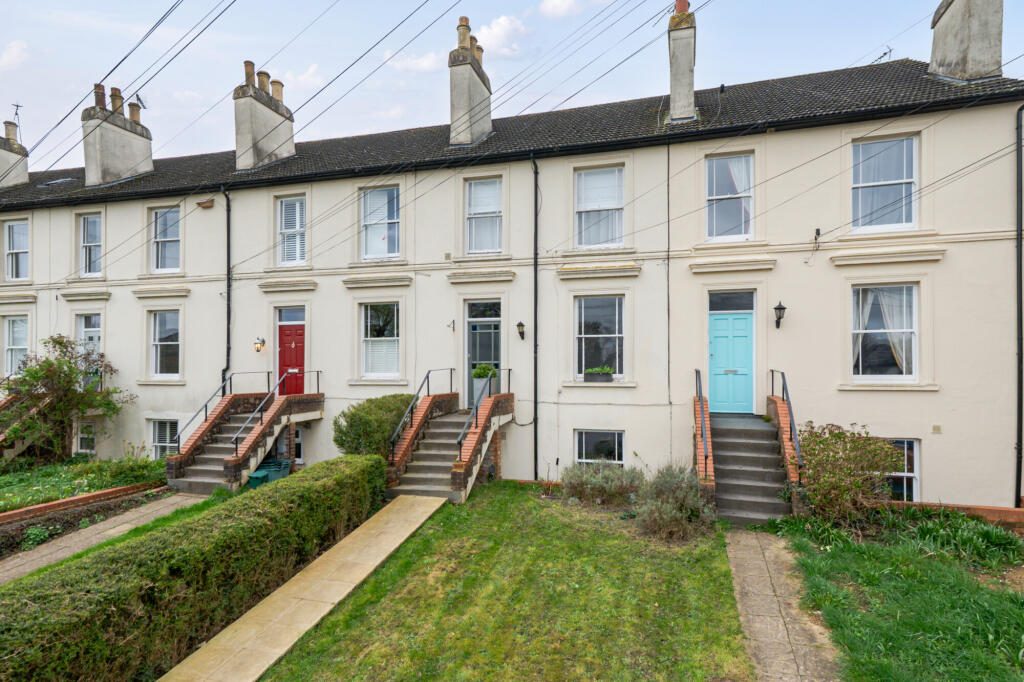Terraced House