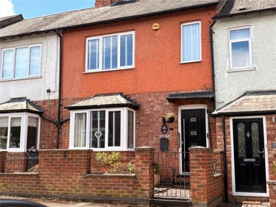 Property on Kingsley Avenue, NN11 4AN