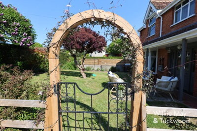 Property on High Street, TA7 0PY