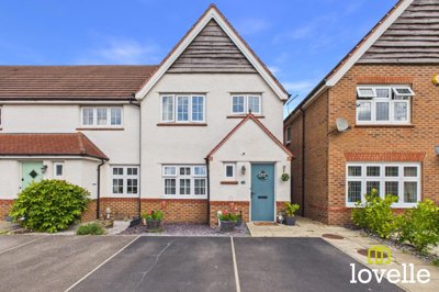 Property on Holtby Avenue, HU16 4AF