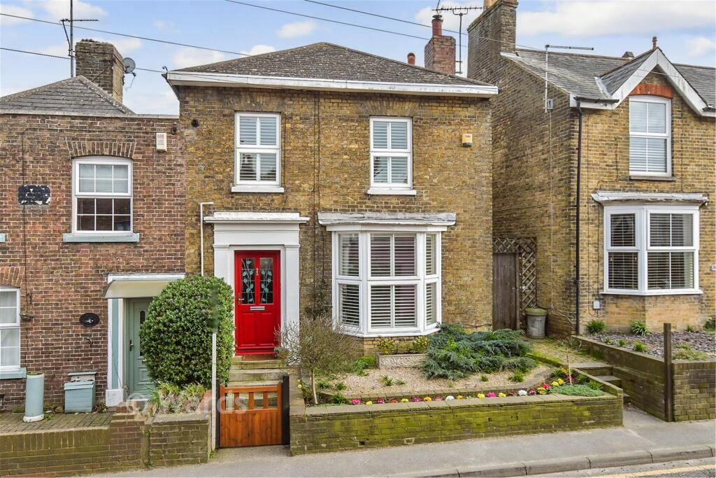 Terraced House