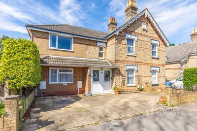 Property on Victoria Road, BH12 3BA