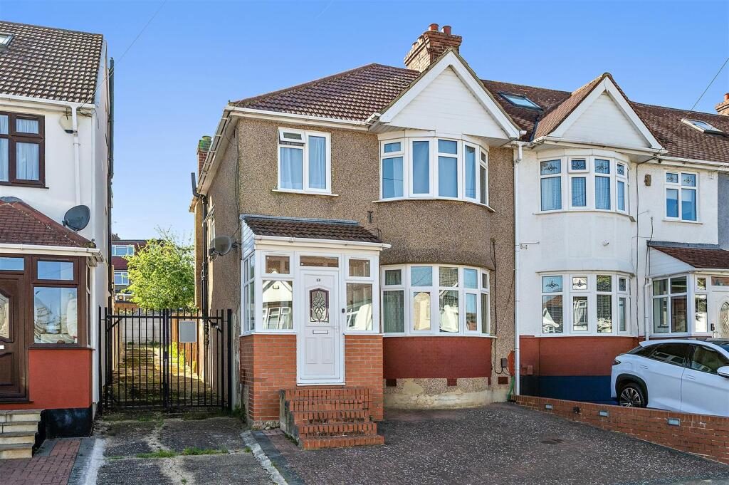 Terraced House
