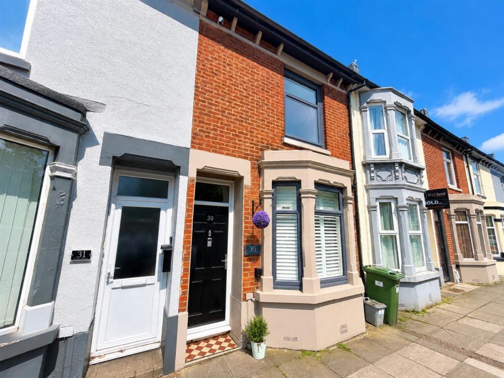 Property main image