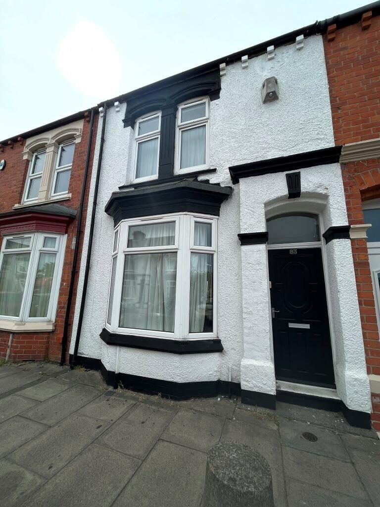 Property main image