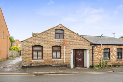 Property on Cameron Road, HP5 3BX