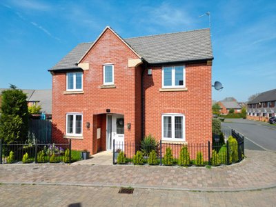 Property on Roundhouse Drive, CV22 7YX