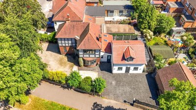 Property on Western Boulevard, NG8 5GN