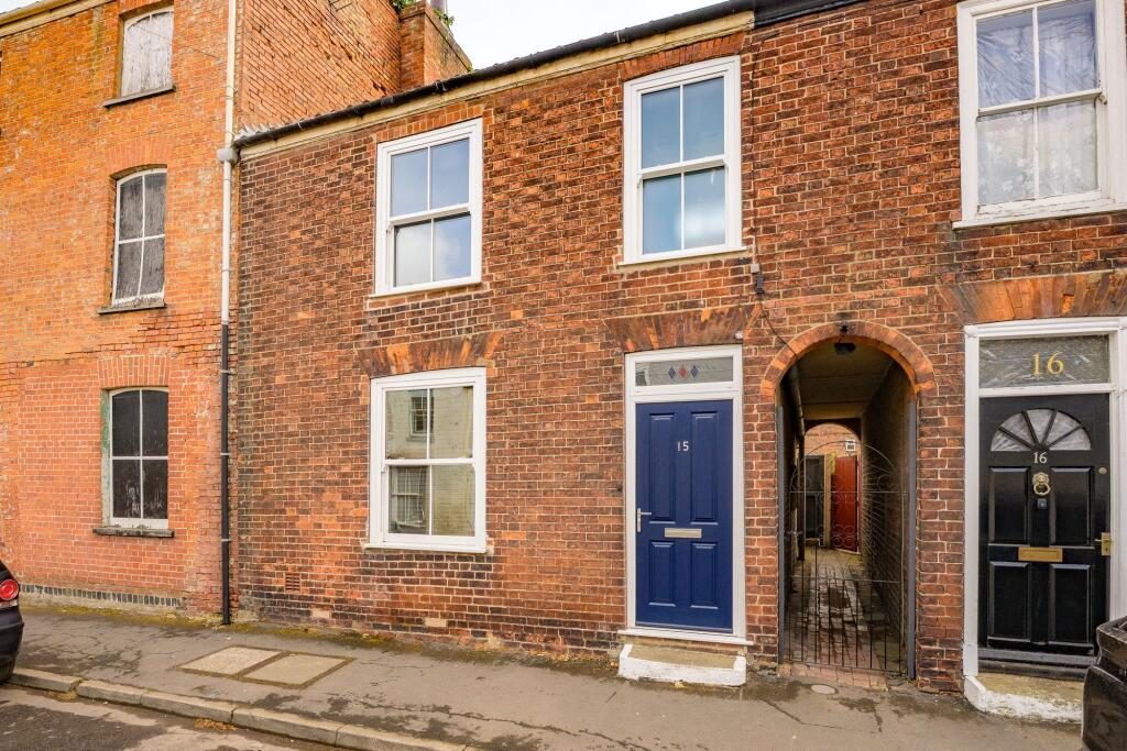 Property main image