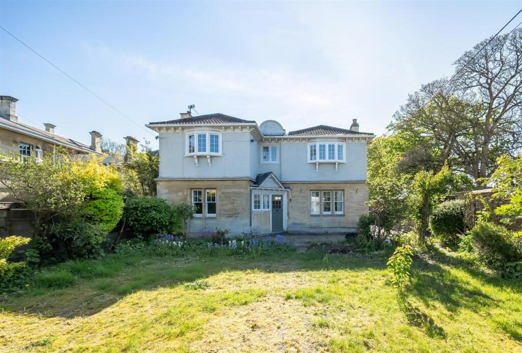 Detached House