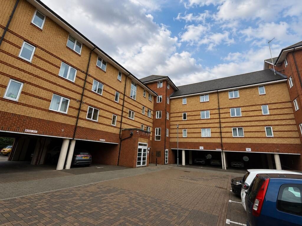 Property main image