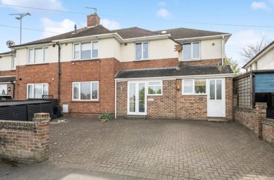 Property on Underwood Avenue, GU12 6PL